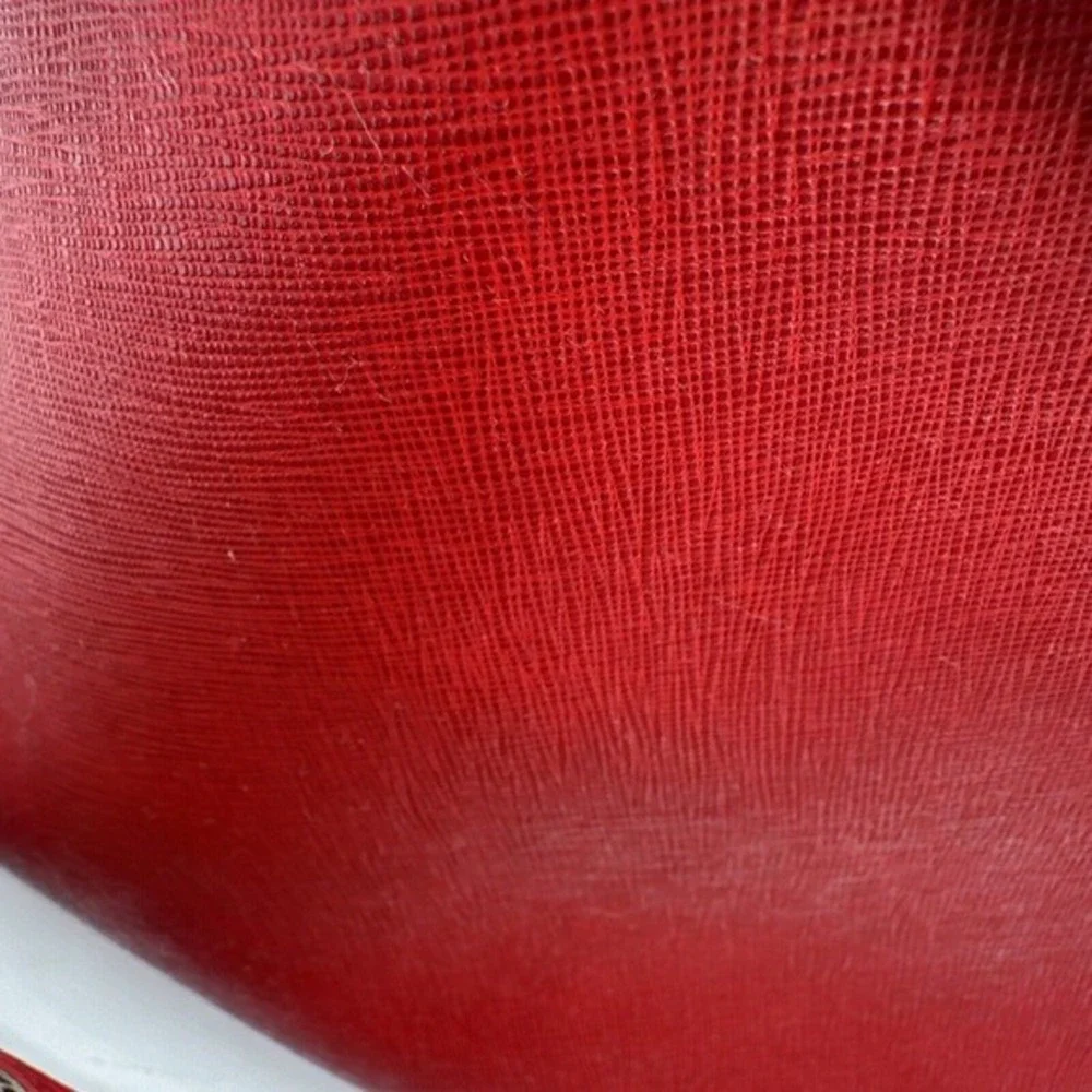 Dkny red saffiano